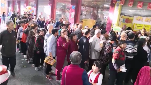 零食連鎖加盟店如何經營？
